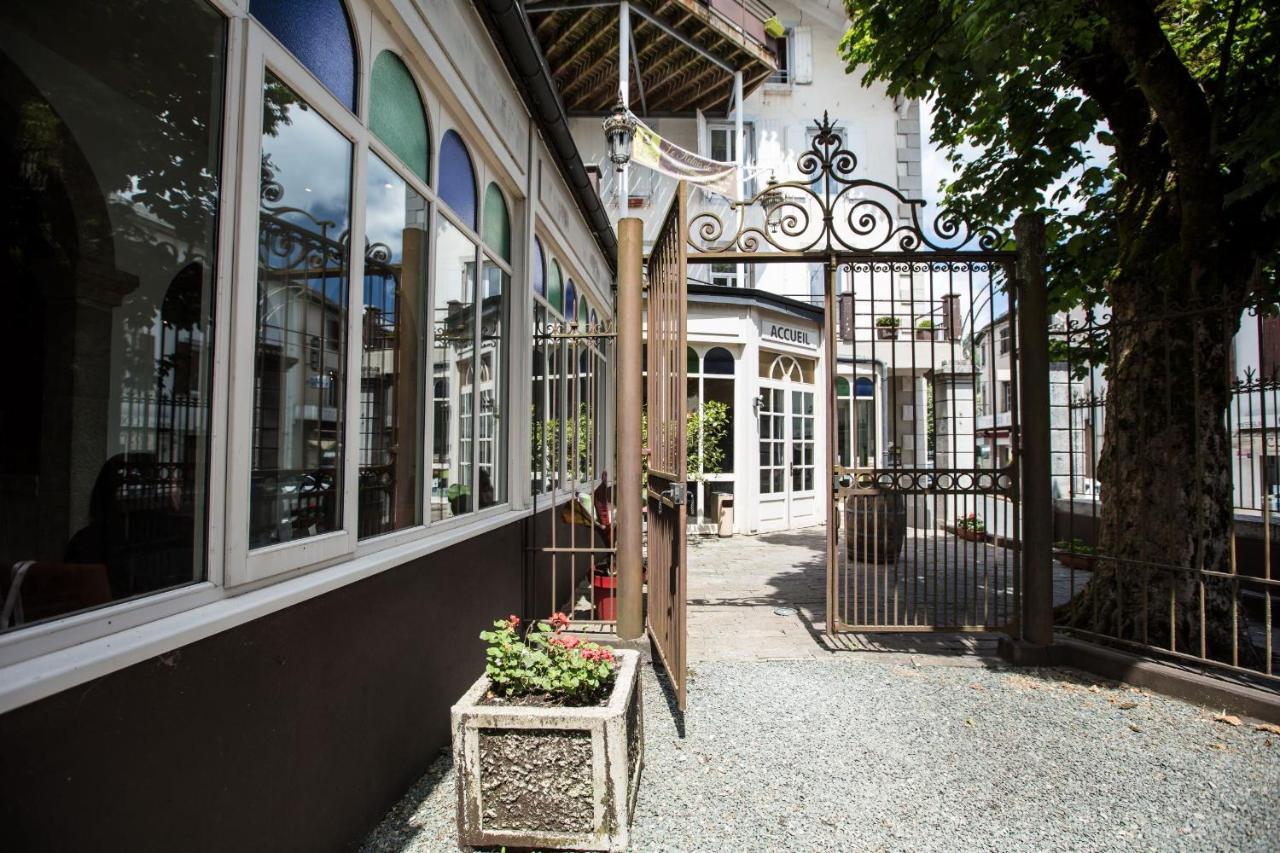Au Pavillon du Frêne Lacaune Exterior foto